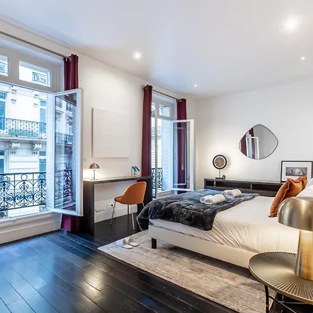 Sweett - Triangle D'or Apartment