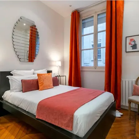 Sweett - Triangle D'or Apartment Paris
